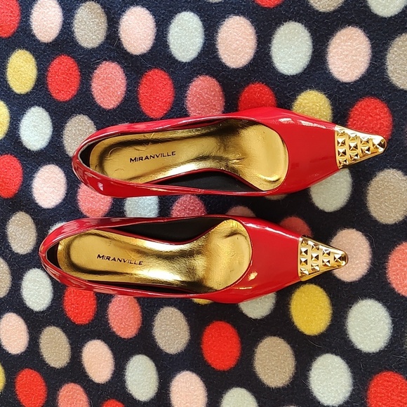 RED PATENT LEATHER HEELS GOLD TOE TIP MADE IN BRAZIL Size 5. - Picture 1 of 11